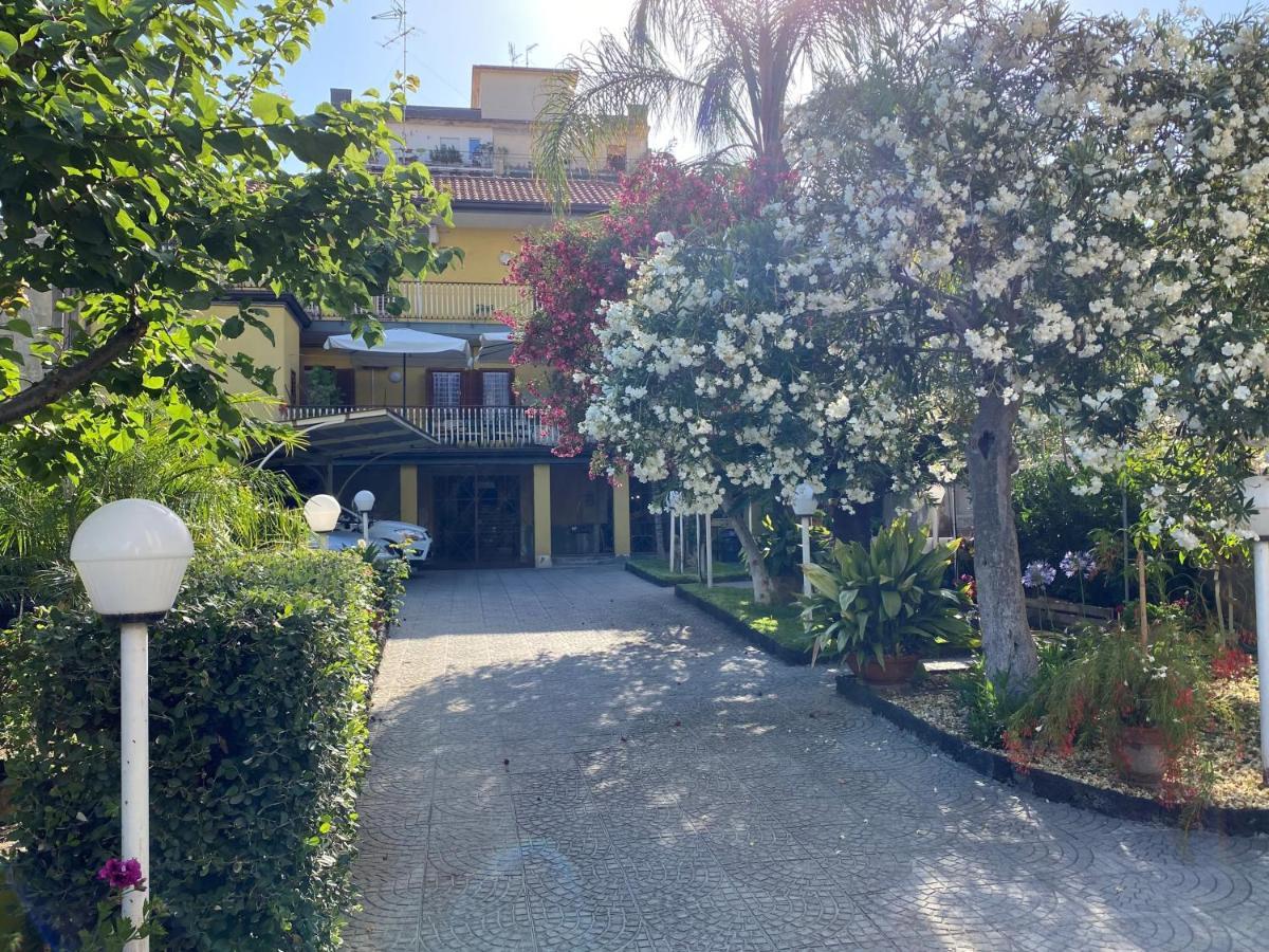 فيلا Casa Delle Rose كاتانيا المظهر الخارجي الصورة